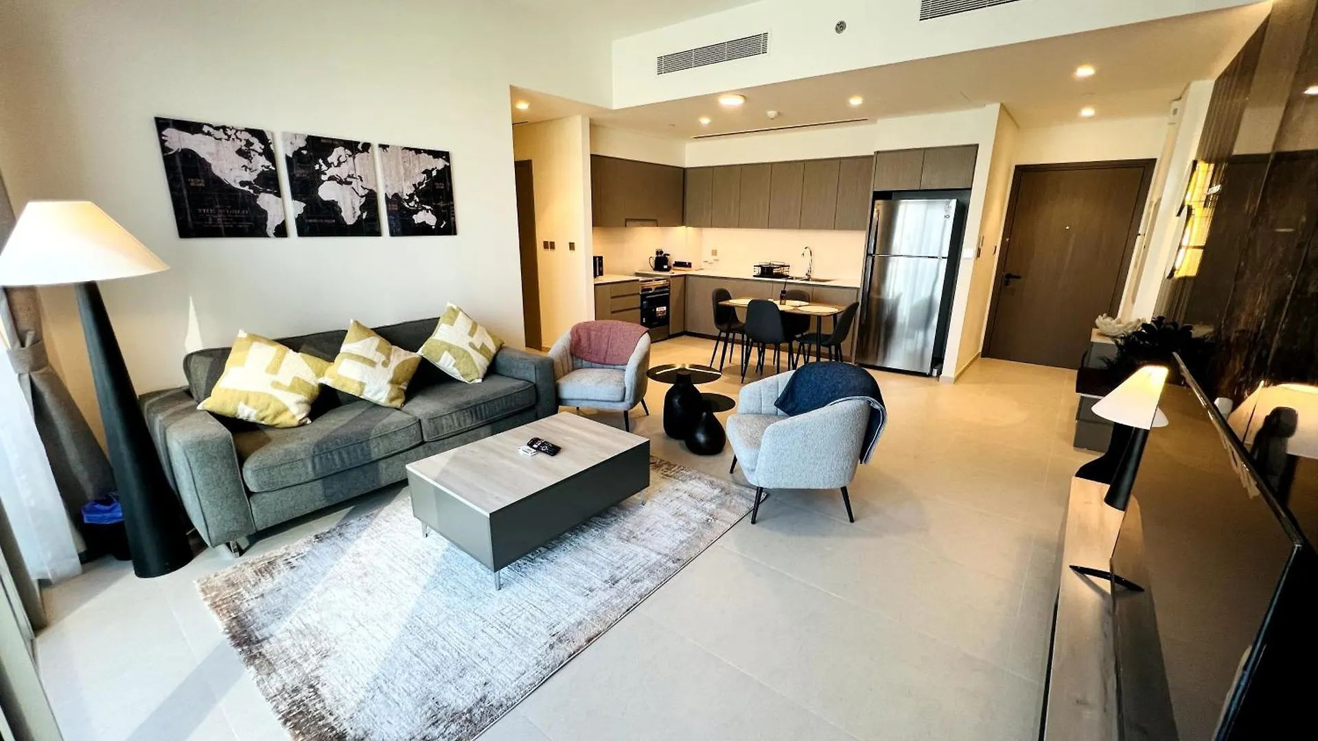 Cozy 2Br Apartment Burj Khalifa & Fountain Views Dubai