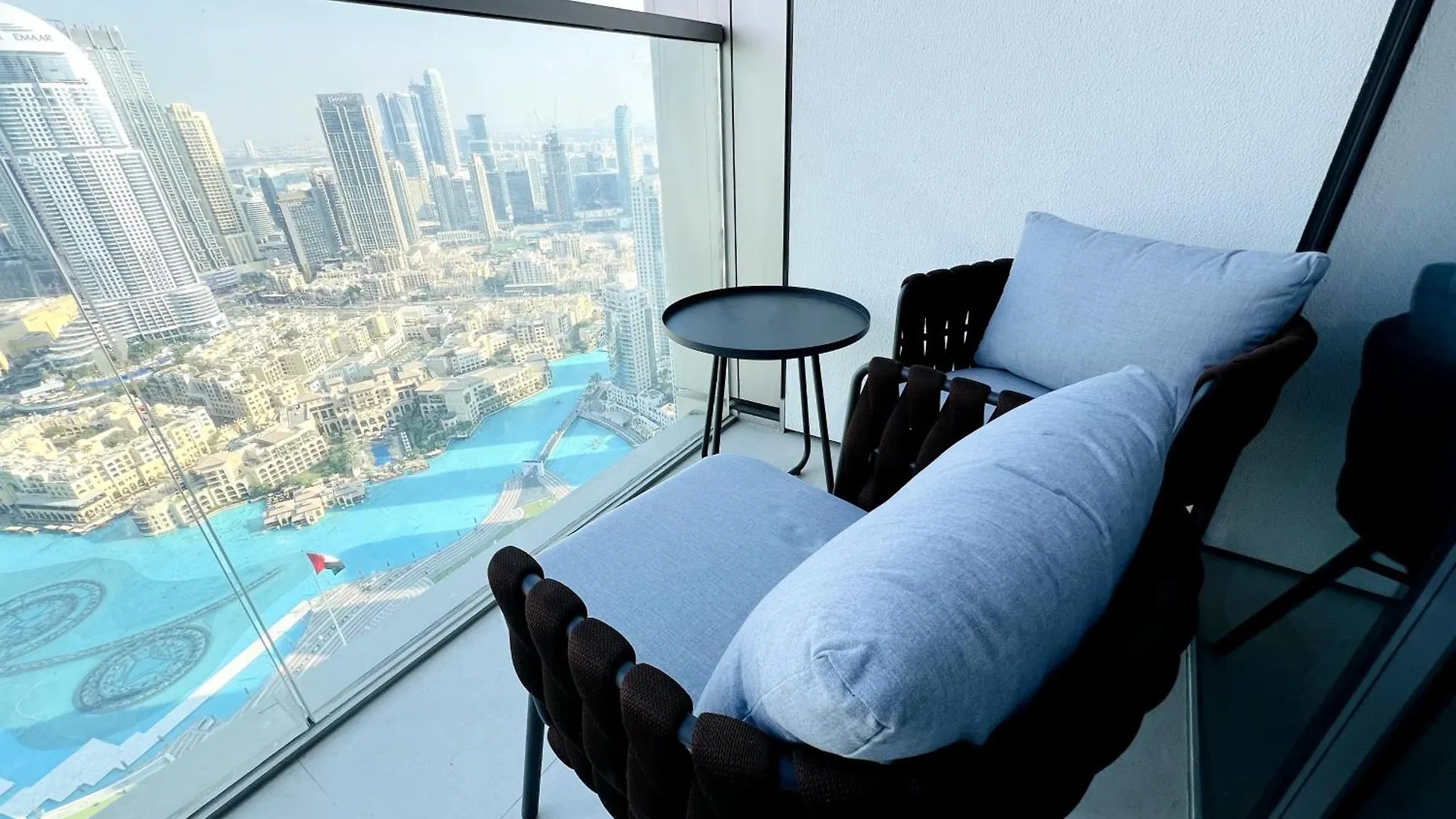 Cozy 2Br Apartment Burj Khalifa & Fountain Views Dubai