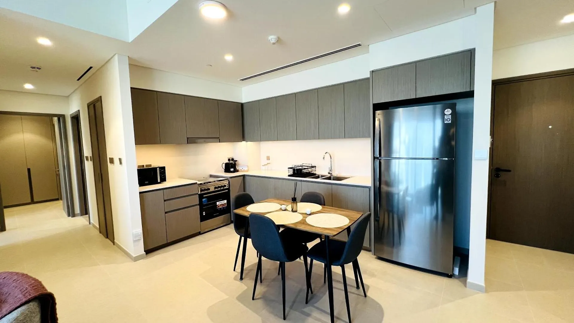 Cozy 2Br Apartment Burj Khalifa & Fountain Views Dubai